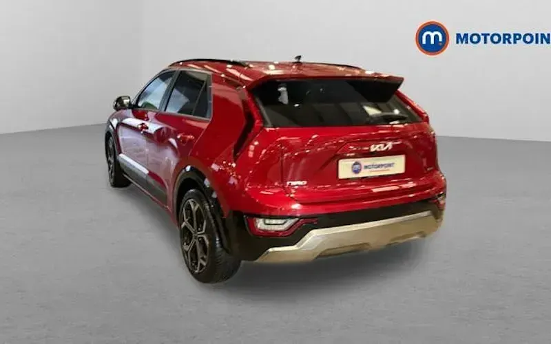Used Kia Niro 141 HP (103 kW) 2023 Red SUV