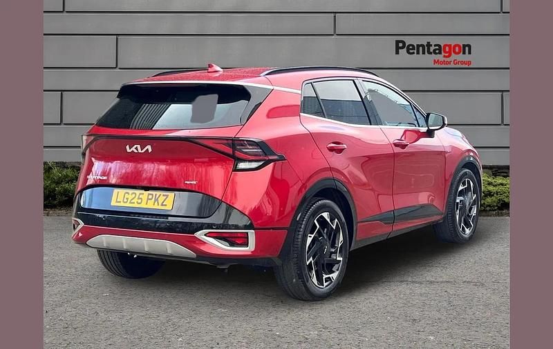 Used Kia Sportage GT-Line 157 HP (115 kW) 2025 Red SUV