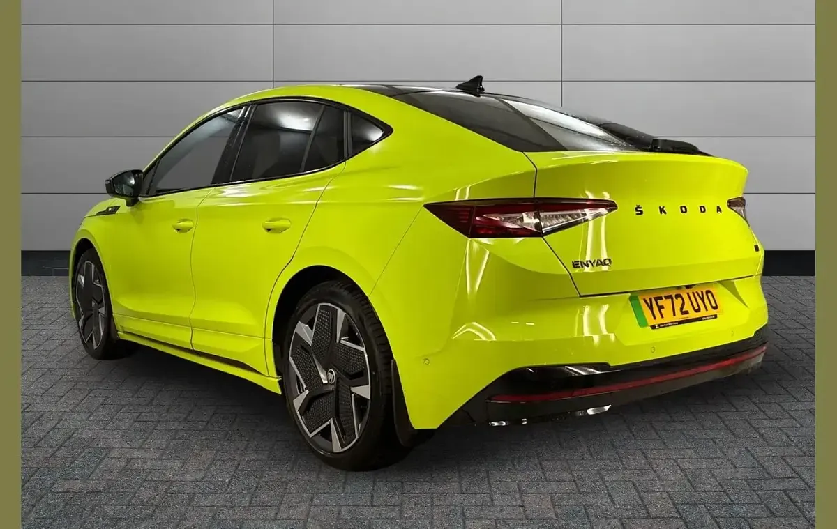 Used Skoda Enyaq iV vRS 219 kW (299 HP) 2022 Hyper green SUV