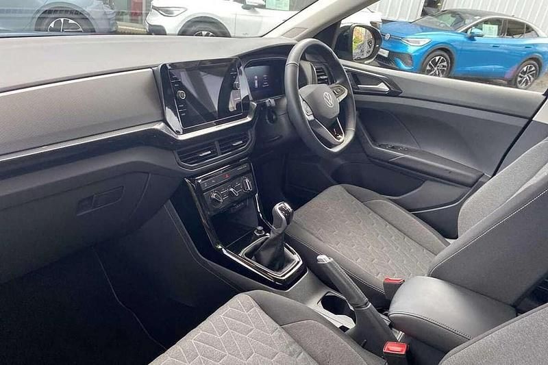 Used VW T-Cross Life 115 HP (84 kW) 2024 Black SUV