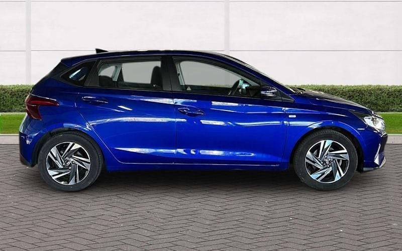 Used Hyundai i20 SE 101 HP (74 kW) 2022 Blue Hatchback