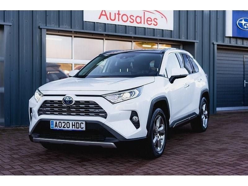 Used Toyota RAV4 Hybrid 2020 Pearl white SUV