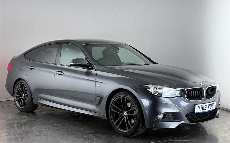 Used 2019 BMW 320 M Sport Hatchback | £17,950 (Fair price) - Image 1/3