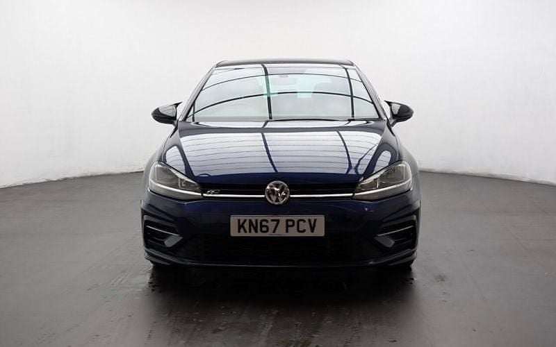 Used VW Golf VII R-line 150 HP (110 kW) 2019 Hatchback