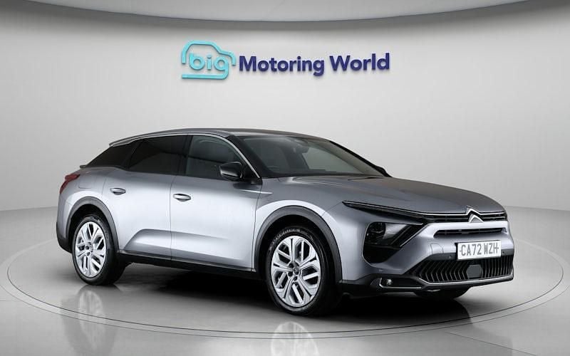 Grey Used 2022 Citroën C5 X PureTech Estate | £12,700 (Good price) - Image 1/4