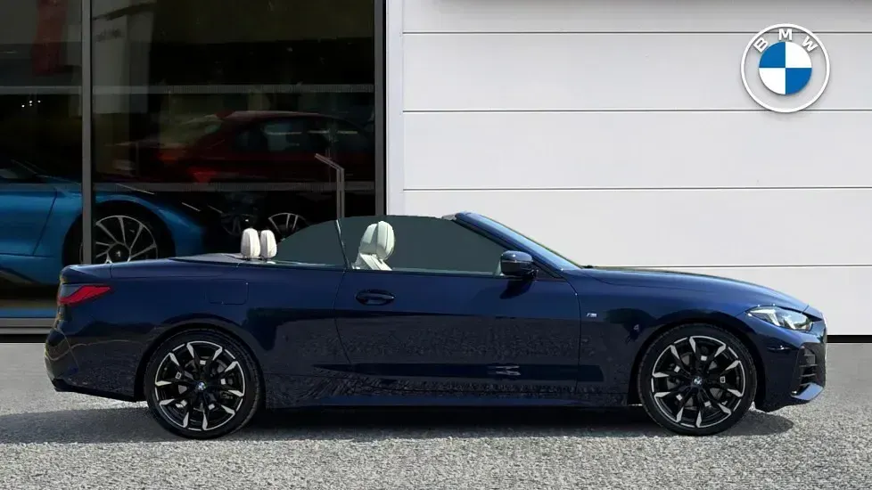Used BMW 420 M Sport 181 HP (133 kW) 2026 Blue Cabriolet
