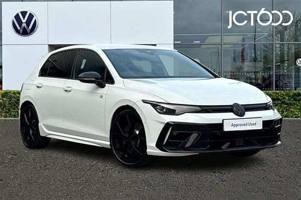 White Used 2025 VW Golf VIII Black Edition Hatchback | £41,795 (Expensive) - Image 1/4