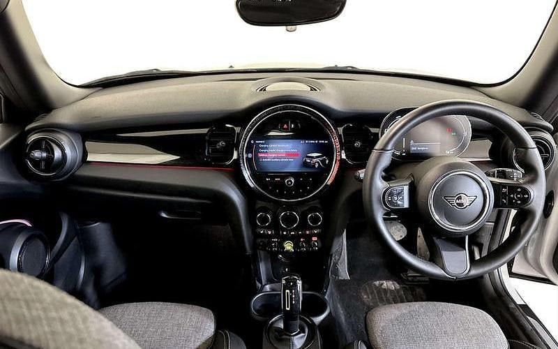 Used Mini Cooper Level 2 135 kW (184 HP) 2023 Hatchback