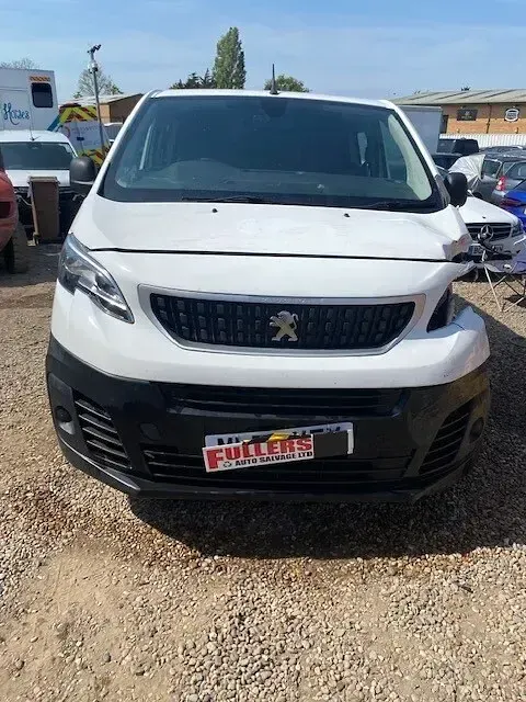 Used Peugeot Expert 100 HP (73 kW) 2020 White Van