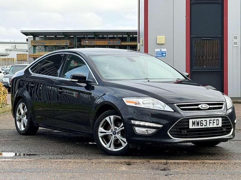 Used Ford Mondeo Business Edition 163 HP (119 kW) 2013 Black Hatchback