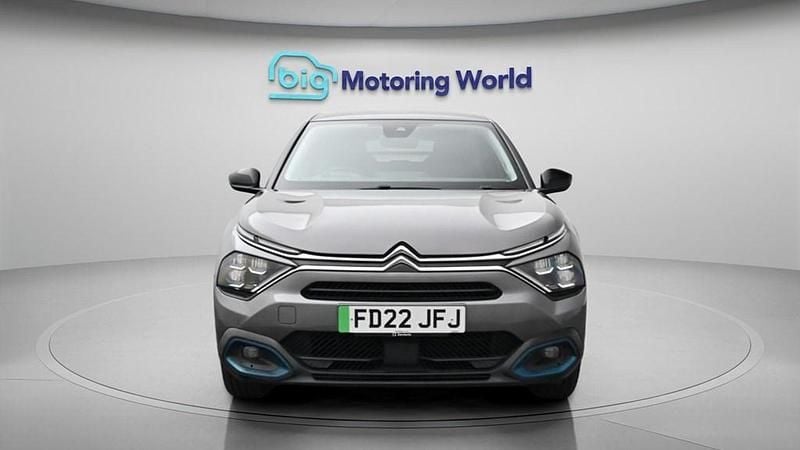 Used Citroën e-C4 Shine 100 kW (136 HP) 2022 Hatchback