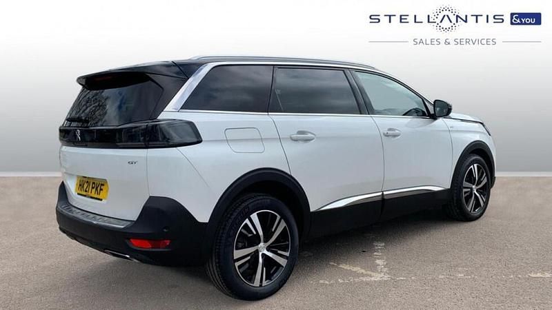 Used Peugeot 5008 GT 129 HP (94 kW) 2021 White SUV