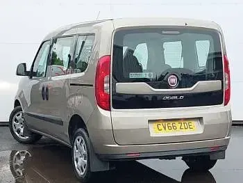 Used Fiat Doblò Easy 120 HP (88 kW) 2016 Grey MPV