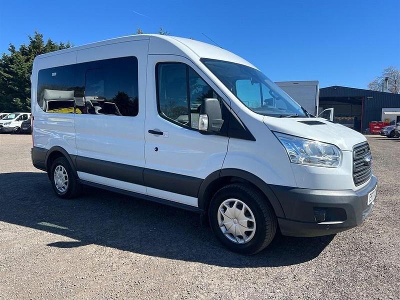 Usado Ford Transit Trend 155 HP (114 kW) 2017 Branco