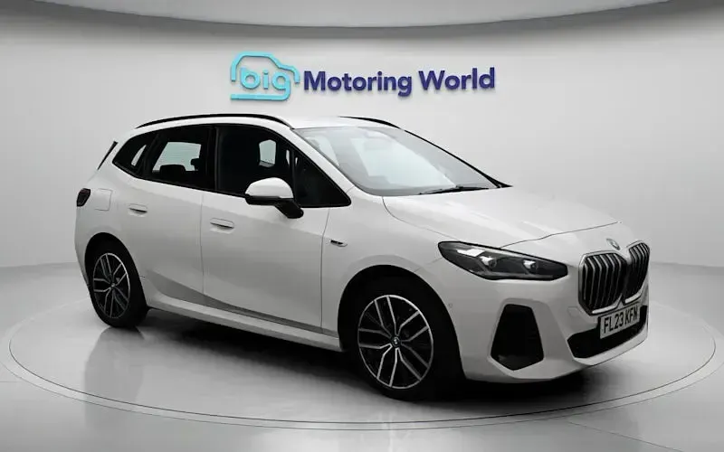 Usado BMW 225 M Sport 245 HP (180 kW) 2026 Carrinha