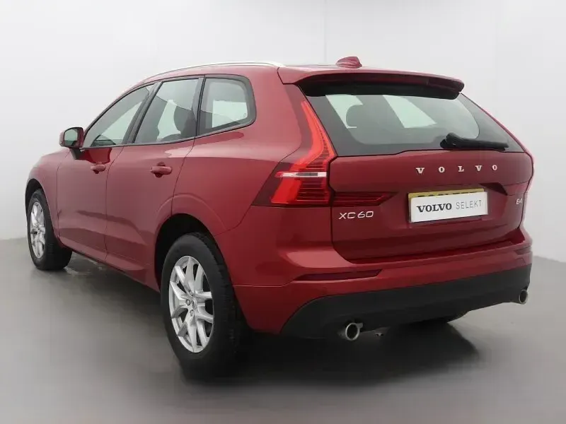 Used Volvo XC60 Momentum 194 HP (142 kW) 2021 Red SUV