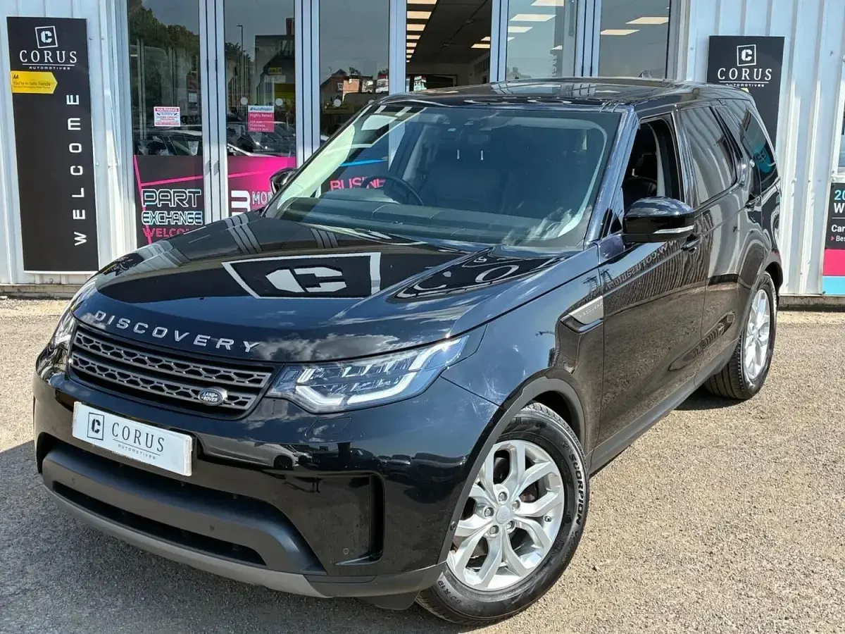 Used Land Rover Discovery SE 2019 Black SUV