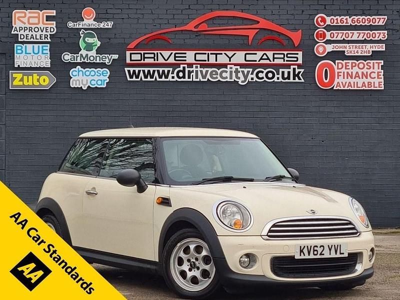 White Used 2012 Mini ONE Hatch Hatchback | £2,495 (Fair price) - Image 1/4