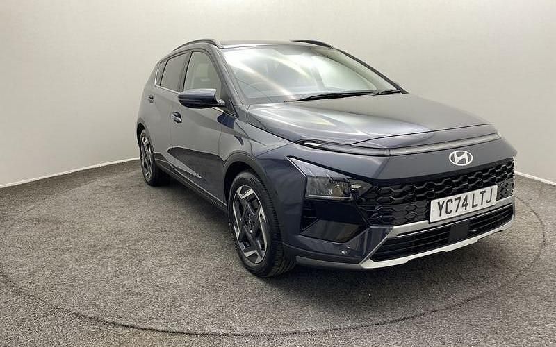 Used Hyundai Bayon Premium 101 HP (74 kW) 2024 Grey SUV