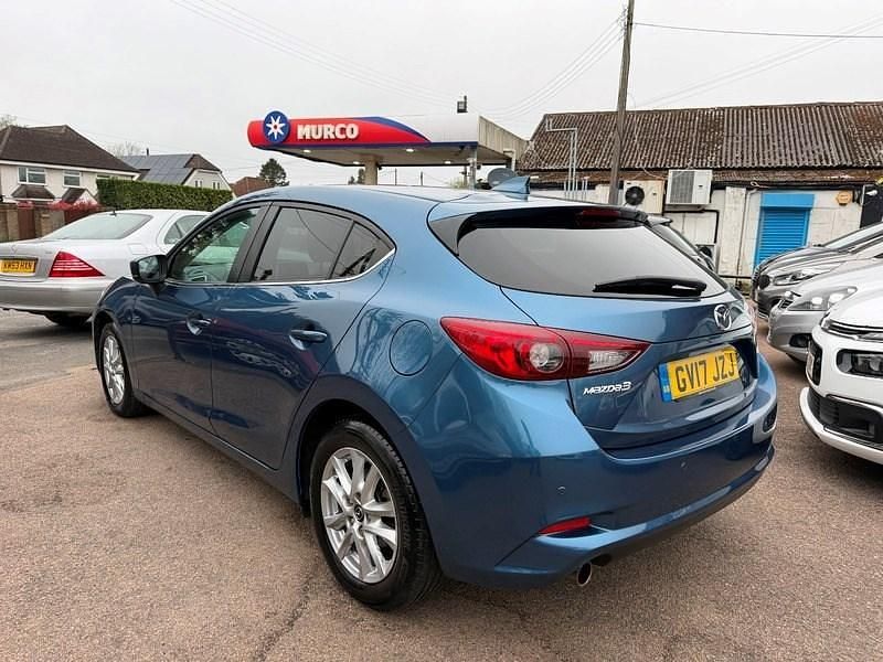 Usado Mazda 3 120 HP (88 kW) 2017 Azul Citadino