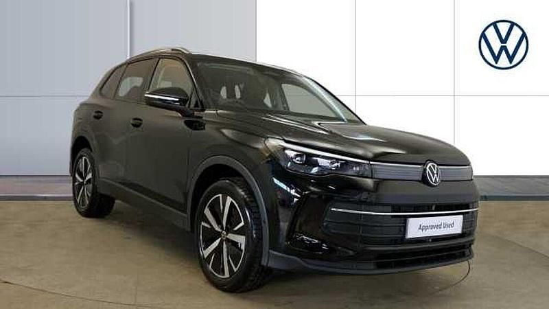 Used 2025 VW Tiguan SUV | £33,749 (Fair price) - Image 1/4