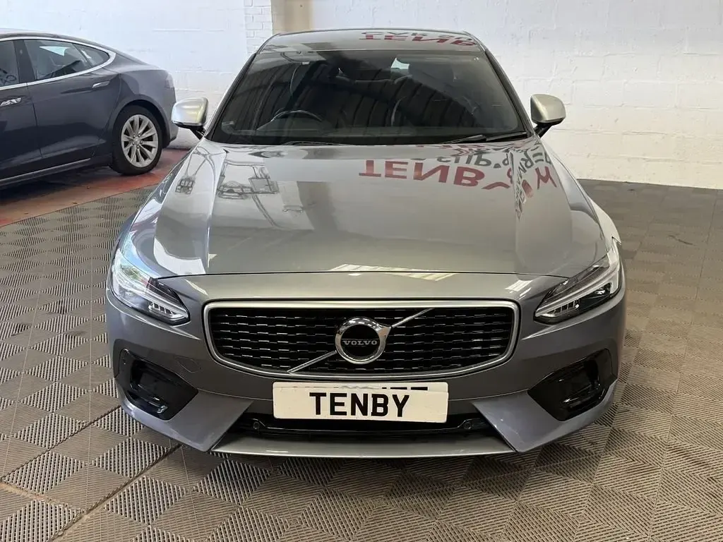 Used Volvo S90 R-Design 2019 Grey Sedan