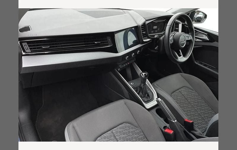 Used Audi A1 Sport 95 HP (69 kW) 2022 Black SUV