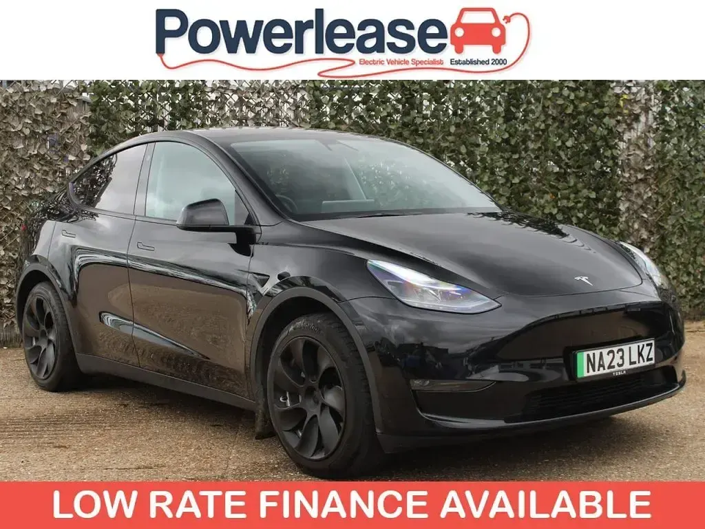 Used Tesla Model Y Long Range AWD 282 kW (384 HP) 2023 Black SUV