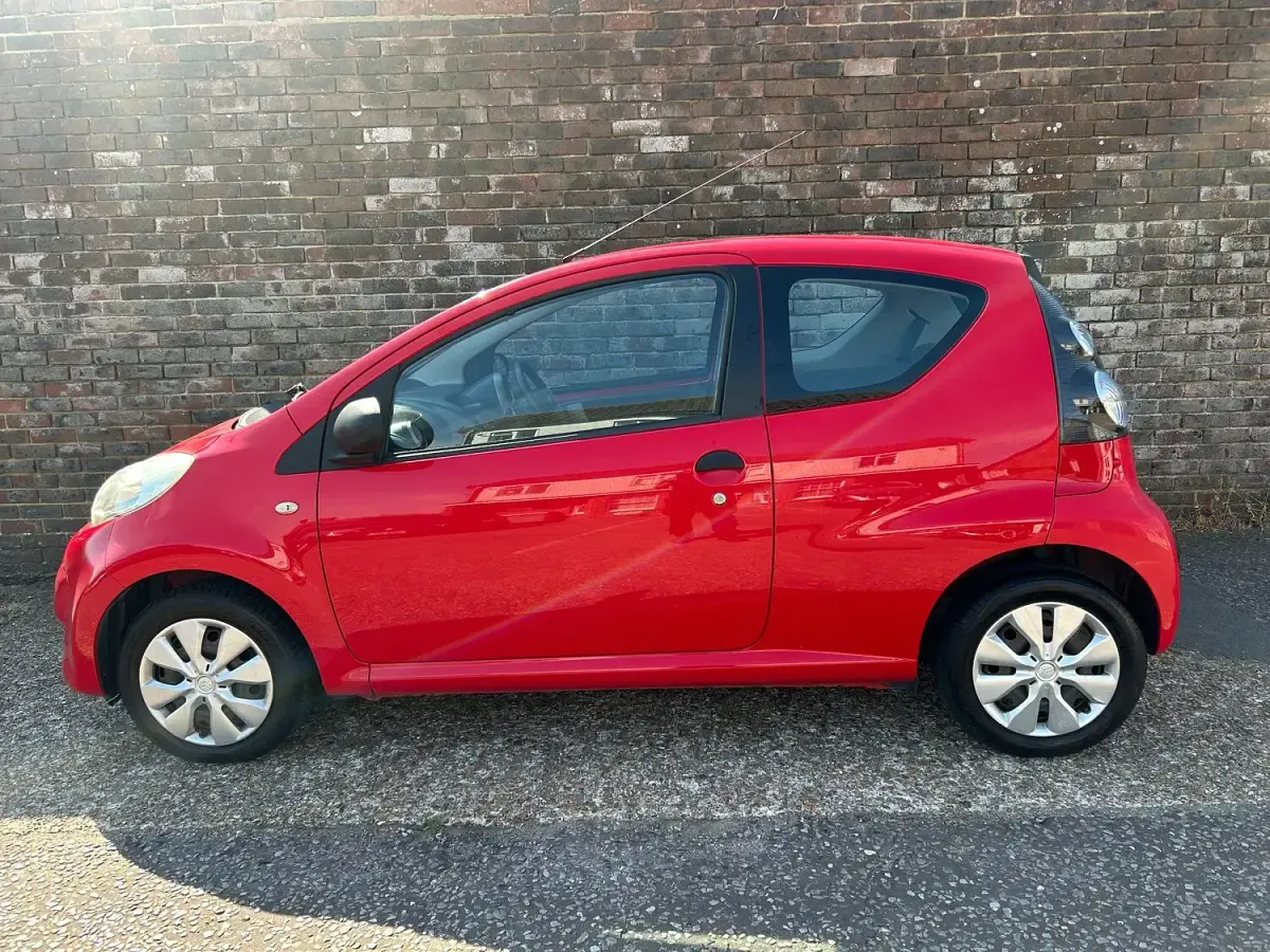 Used Citroën C1 2010 Red Hatchback