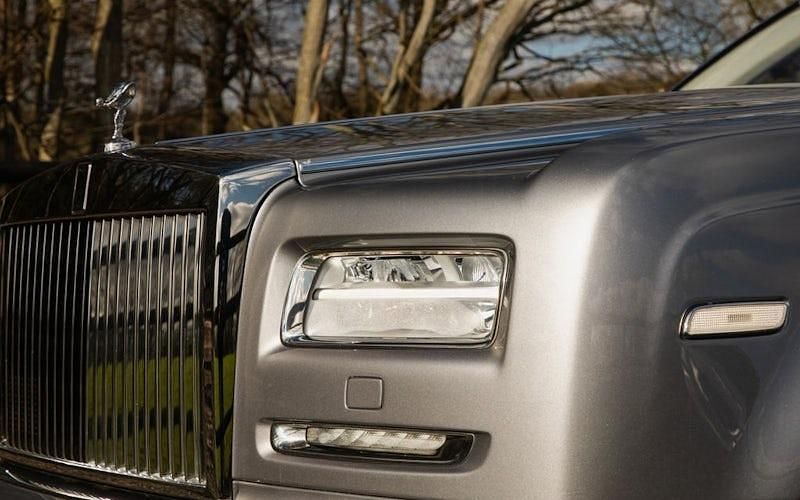 Used Rolls Royce Phantom 460 HP (338 kW) 2015 Silver Sedan