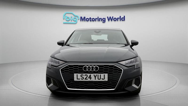 Used Audi A3 Sportback e-tron Sport 204 HP (150 kW) 2024 Hatchback