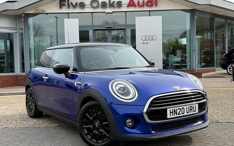 Begagnad Mini Cooper Classic 136 HK (100 kW) 2021 Halvkombi