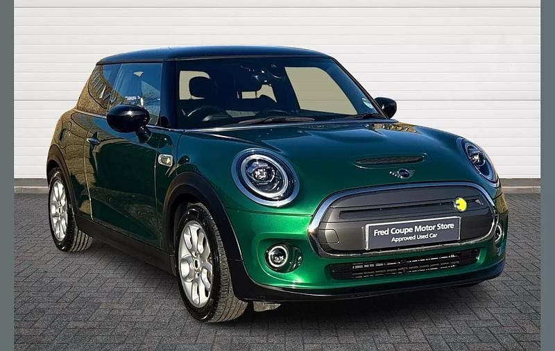 Green Used 2020 Mini Cooper S Level 2 Hatchback | £11,495 (Fair price) - Image 1/4
