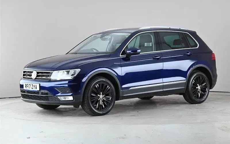 Second-hand VW Tiguan SE 150 CP (110 kW) 2017 Albastru SUV