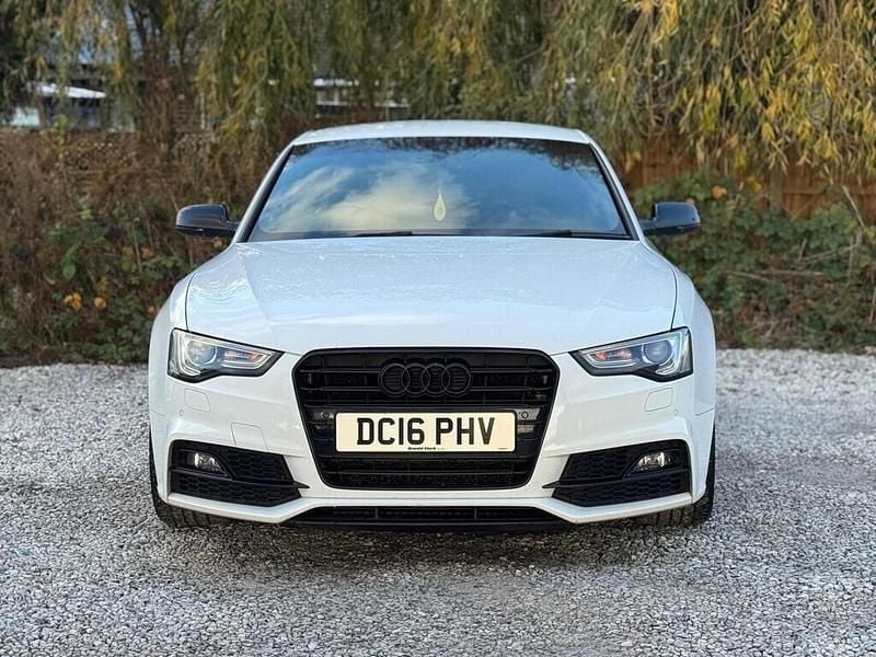 Used Audi A5 Black Edition 190 HP (139 kW) 2016 White Coupe