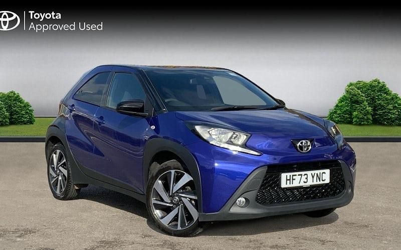 Juniper blue bitone Used 2023 Toyota Aygo X SUV | £15,644 - Image 1/3