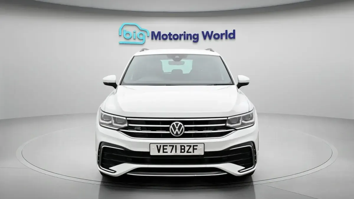 Used VW Tiguan R-line 150 HP (110 kW) 2022 White SUV