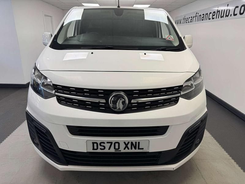 Used Vauxhall Vivaro Sportive 100 HP (73 kW) 2020 White MPV