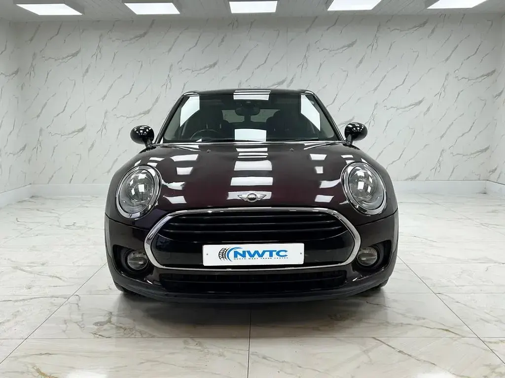 Używany Mini Cooper Clubman 136 KM (100 kW) 2015 Czerwony Kombi