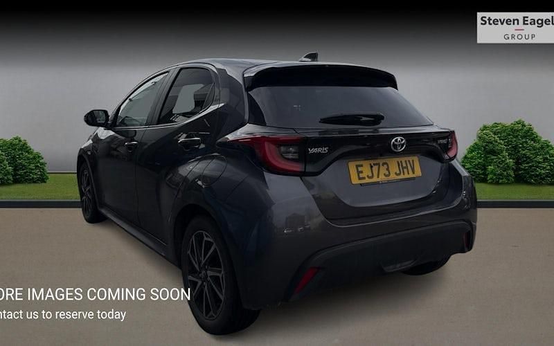 Used Toyota Yaris Hybrid Design 116 HP (85 kW) 2026 Hatchback