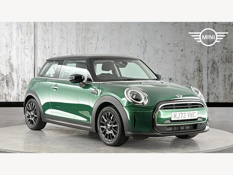Used Mini Cooper Classic 134 HP (98 kW) 2022 Green Hatchback