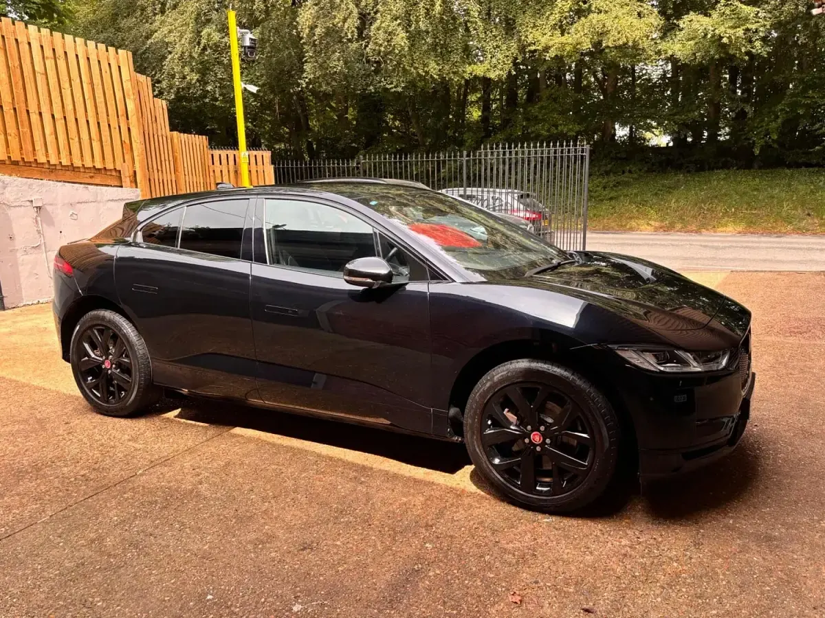 Used Jaguar I-Pace 294 kW (400 HP) 2022 Black SUV