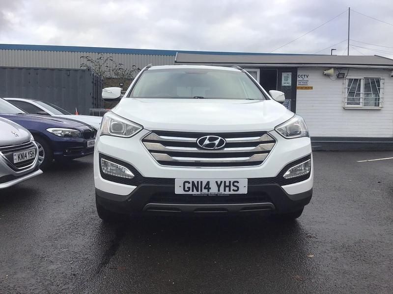 Used Hyundai Santa Fe Premium 2014 White SUV