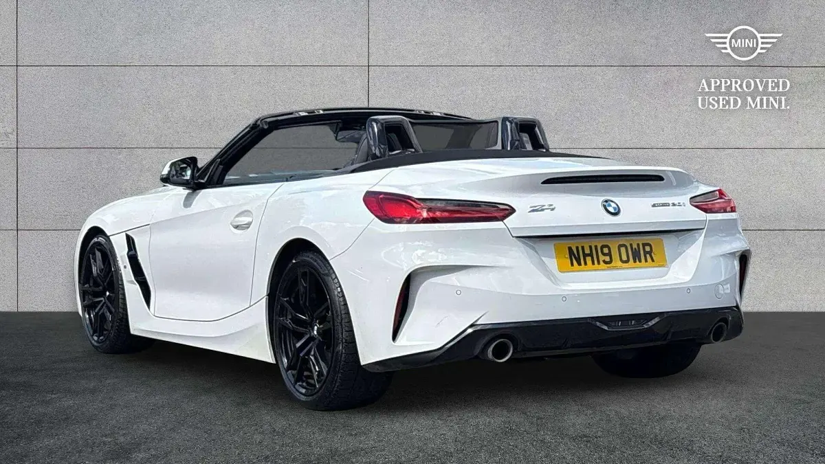 Used BMW Z4 M Sport 194 HP (142 kW) 2019 White Cabriolet