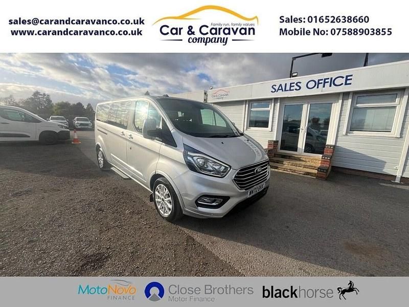 Used Ford Tourneo Custom Titanium 130 HP (95 kW) 2022 Silver Van