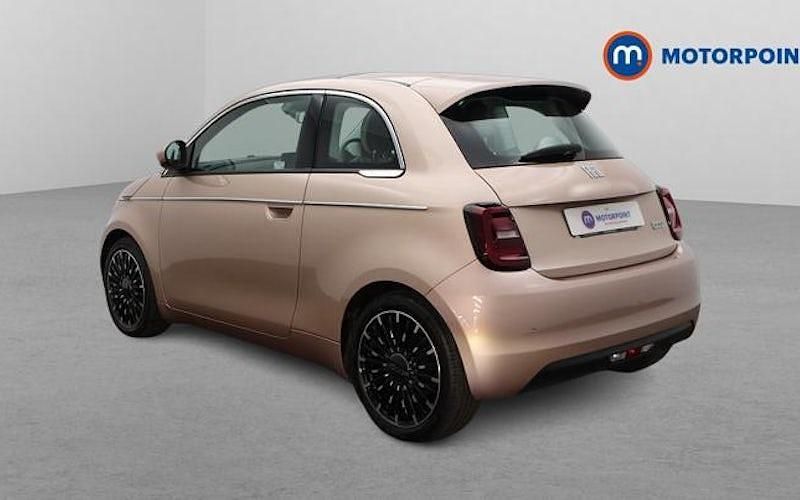 Used Fiat 500e La Prima 86 kW (118 HP) 2026 Hatchback