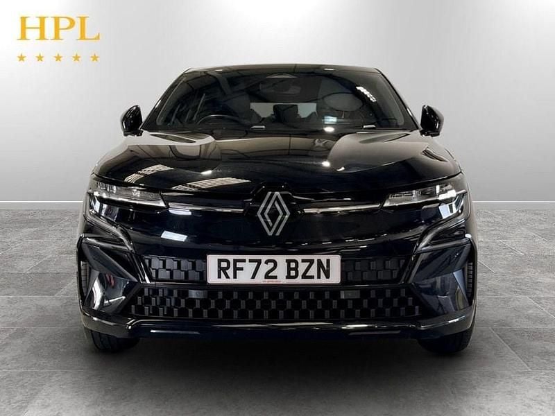 Used Renault Megane E-Tech Techno 161 kW (220 HP) 2022 Black Hatchback