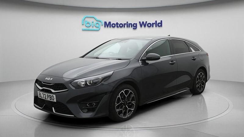 Used Kia ProCeed GT-Line 158 HP (116 kW) 2023 Grey Estate