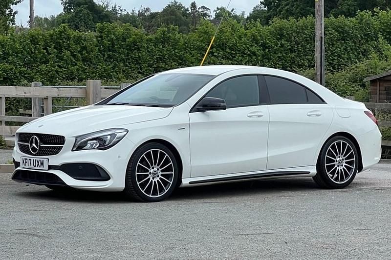 Used Mercedes CLA200 Edition 136 HP (100 kW) 2017 White Sedan