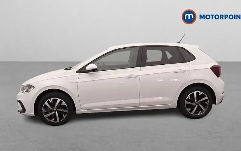 Used VW Polo Match 95 HP (69 kW) 2025 White Hatchback